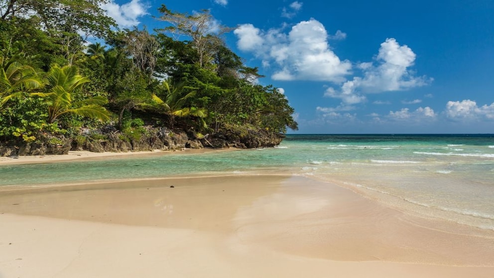 Dieser Strand liegt am äußersten Ende der Halbinsel Samaná im Norden der Dominikanischen Republik