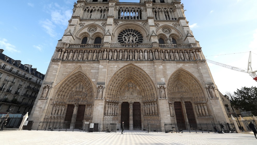 Notre-Dame wurde bei einem Brand 2019 schwer beschädigt – nun wurde die Wiedereröffnung gefeiert