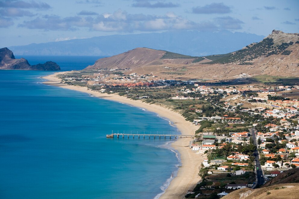 Der berühmteste Strand auf Porto Santo erstreckt sich über sagenhafte neun Kilometer