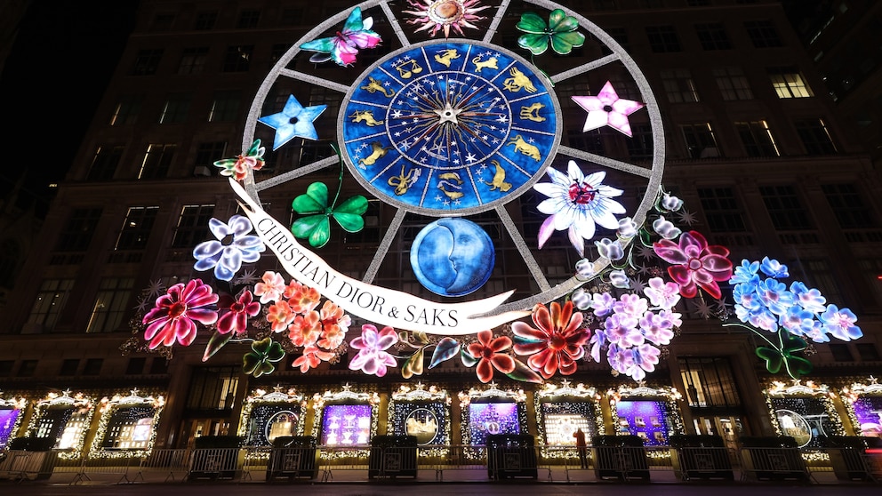 Saks Fifth Avenue