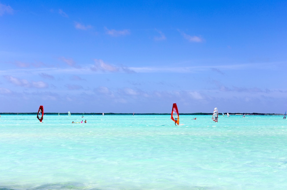 Windsurfer in Sorobon