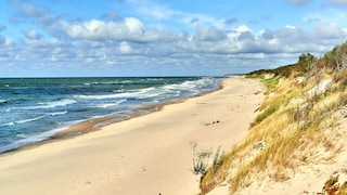 Die Kurische Nehrung ist der längste Strand Europas und erstreckt sich über zwei Länder