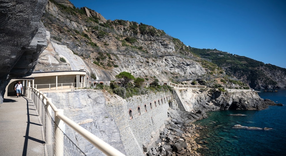 Der nach 12 Jahren wiedereröffnete, neue Wanderroute Wanderweg „Via dell'Amore“ verbindet die Dörfer Riomaggiore und Manarola miteinander