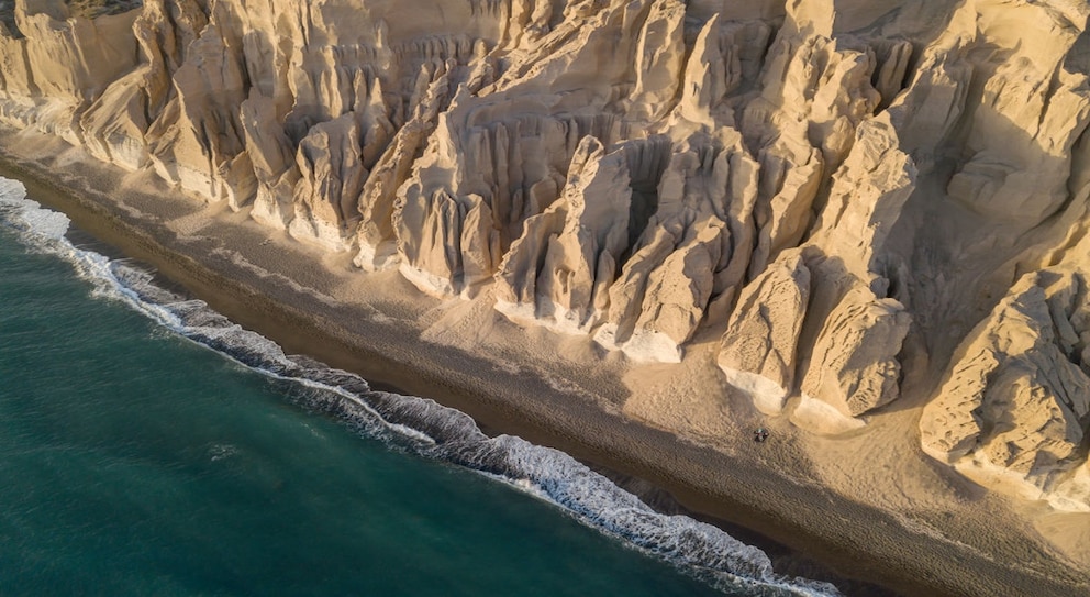 Vlychada Beach ist einer der schönsten Strände auf Santorini