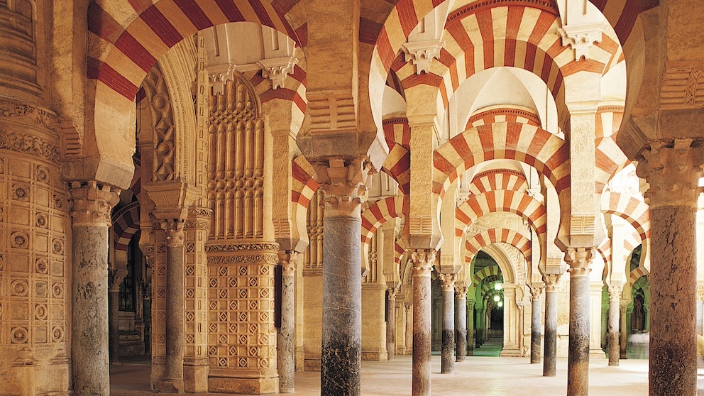 Mezquita von Córdoba: Das vermeintlich schönste Monument Spaniens vereint islamische und christliche Architektur