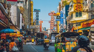 Reisen birgt leider manchmal auch Schattenseiten. Was tun, wenn man beklaut wird? Oder wenn man wichtige Dokumente verliert? In solchen Notfällen soll die App „Thailand Tourist Police“ weiterhelfen.
