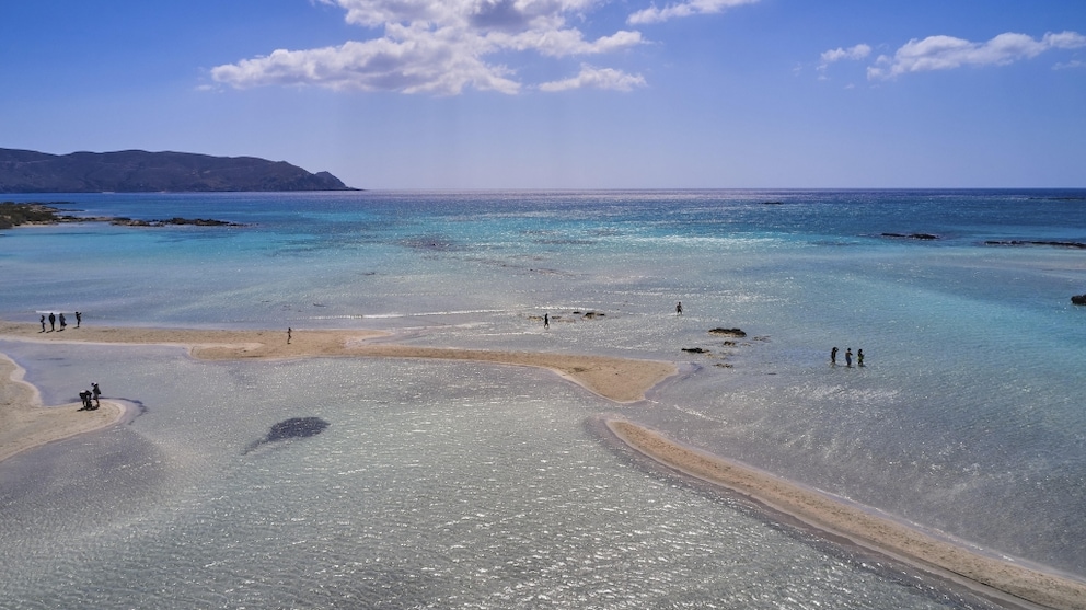 Elafonissi Beach