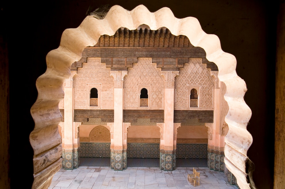 Medersa Ben Youssef ist ein Schulgebäude in Marrakesch