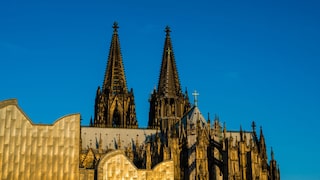 Ein Besuch in der Metropole Köln lohnt sich wegen ihrer Sehenswürdigkeiten nicht nur in der Zeit des Karnevals