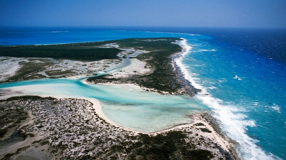 Wer auf der Suche nach einem Reiseziel für einen Badeurlaub im April ist, sollte die Bahamas in Betracht ziehen