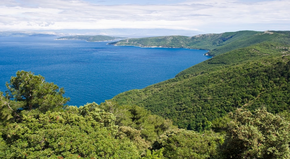 Die Insel Kreis liegt vor der Küste Kroatiens und ist ein Geheimtipp für einen Urlaub an Ostern