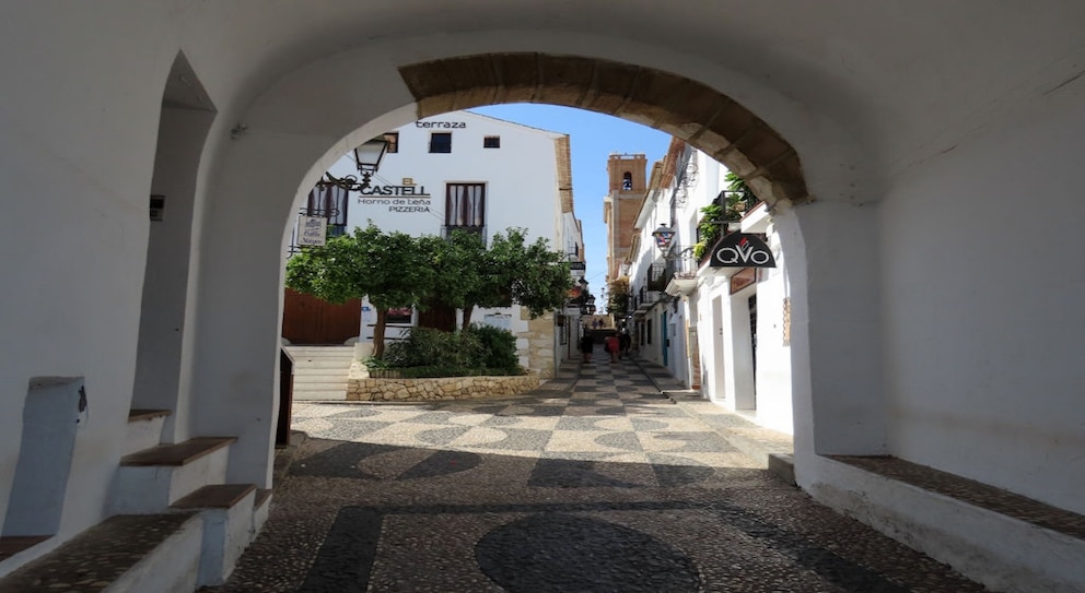 Altea liegt in Spanien und ist ein absoluter Geheimtipp unter den Reisezielen für einen Urlaub im April