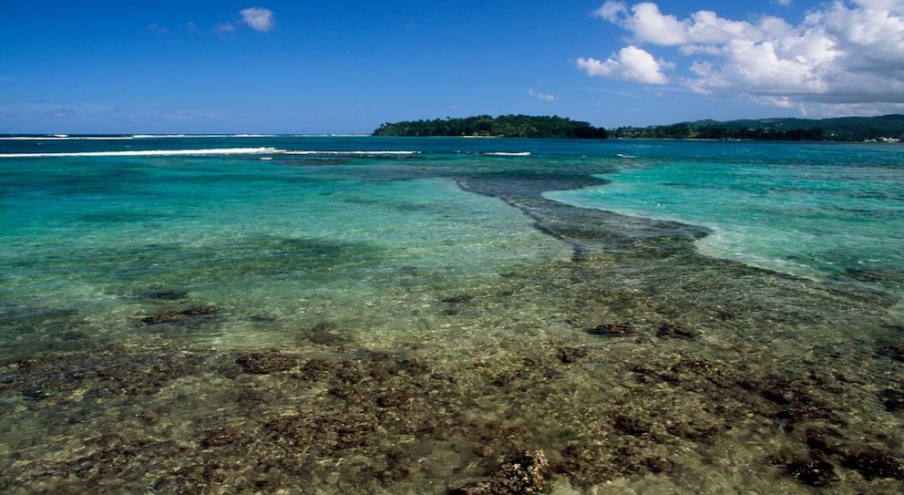 Jamaika ist auch im April ein warmes Reiseziel und eignet sich somit perfekt für einen Badeurlaub