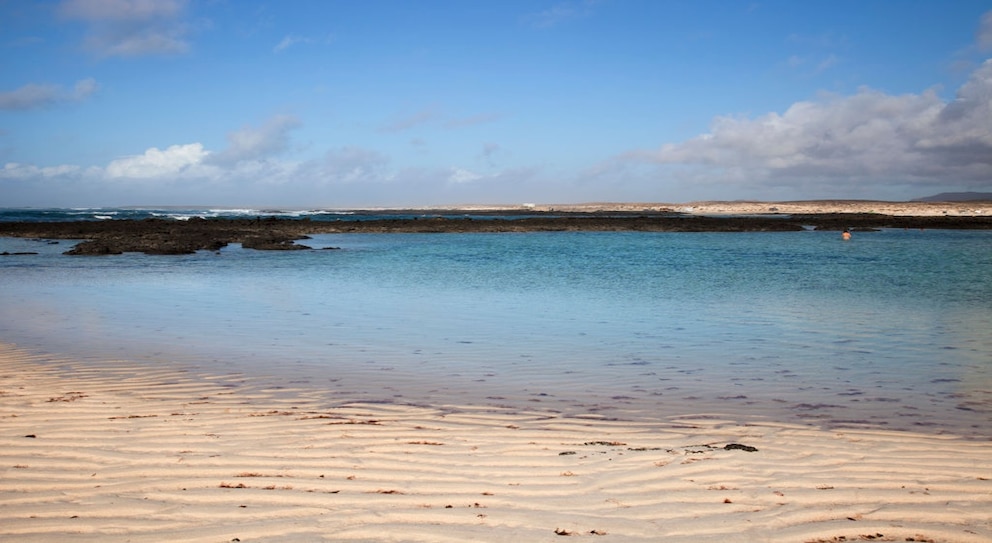 DerPlaya de la Concha zählt zu den schönsten Stränden auf Fuerteventura