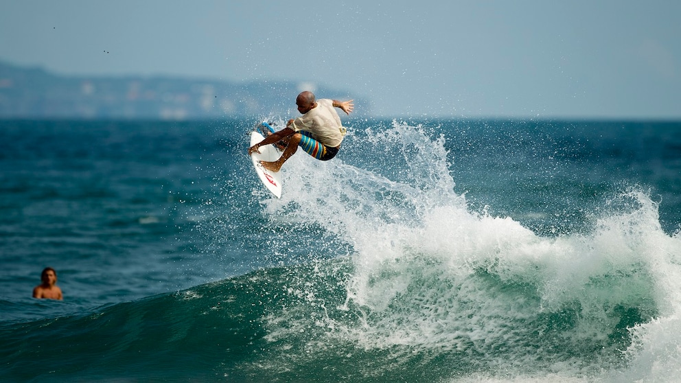 Surfen Kely Slater