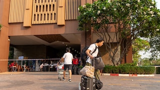 Urlaubern in Thailand rät das Auswärtige Amt nach dem Erdbeben in Südostasien, die Nachrichtenlage zu verfolgen und Verhaltenshinweise lokaler Behörden, von Reiseanbietern oder Hotelpersonal zu beachten.