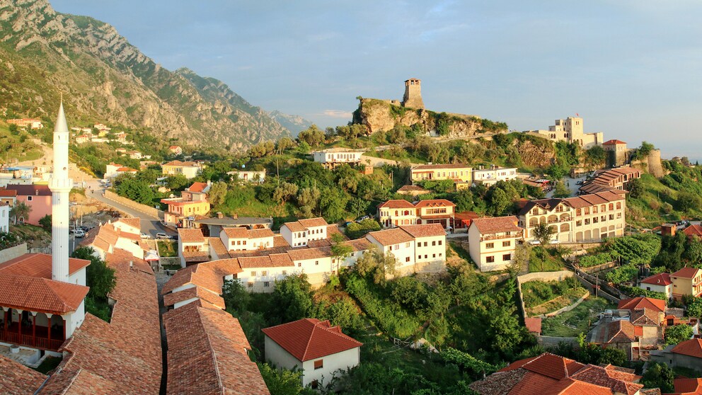 Albanien