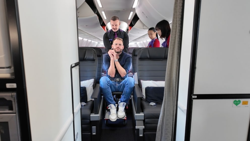 Shane Hryhorec on a plane