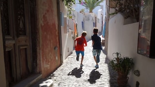 Die griechische Insel Santorin stand zuletzt wegen vieler Erdbeben in den Schlagzeilen. Nun bebte vor Kreta die Erde