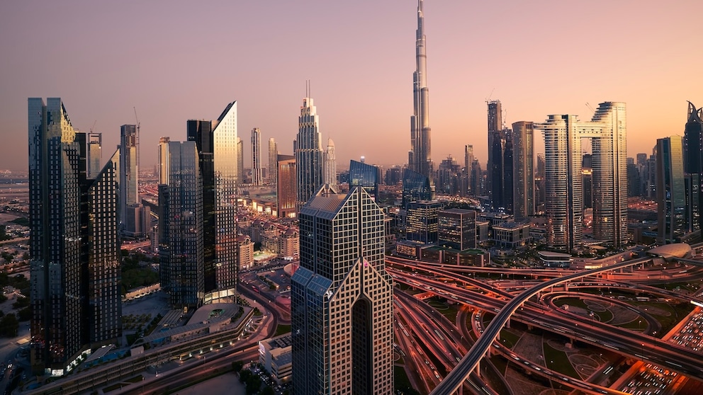 Das Auswärtige Amt warnt derzeit vor Reisen in Länder wie Saudi Arabien oder die Vereinigten Arabischen Emirate – auch Dubai ist davon betroffen