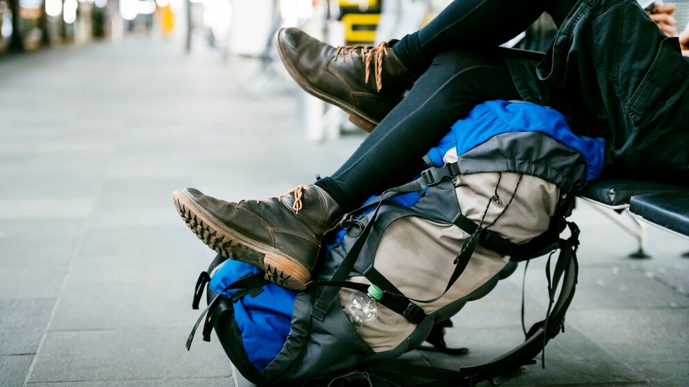 Wir zeigen zehn Tipps für Backpacker, mit denen Sie Ihren Rucksack für die Reise richtig packen
