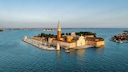 Die Insel San Giorgio Maggiore liegt nur 200 Meter von Venedigs Altstadt entfernt