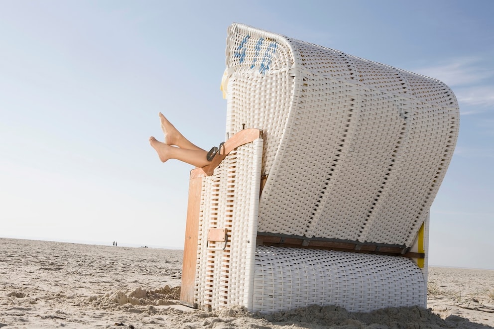 So viel kostet ein Strandkorb an Nord- und Ostsee in diesem Sommer