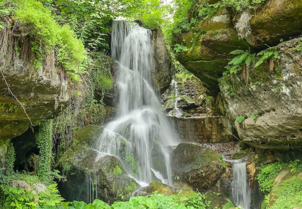 Die vierte Etappe des Malerwegs f&uuml;hrt zum Lichtenhainer Wasserfall