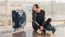 Frau hat ihren Flug verpasst und w&uuml;nscht sich Geld zur&uuml;ck