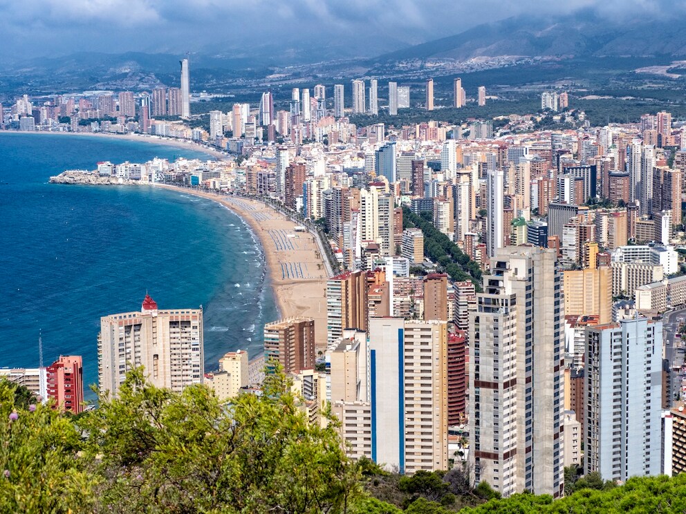 Benidorm is characterized by high-rise buildings housing numerous hotels