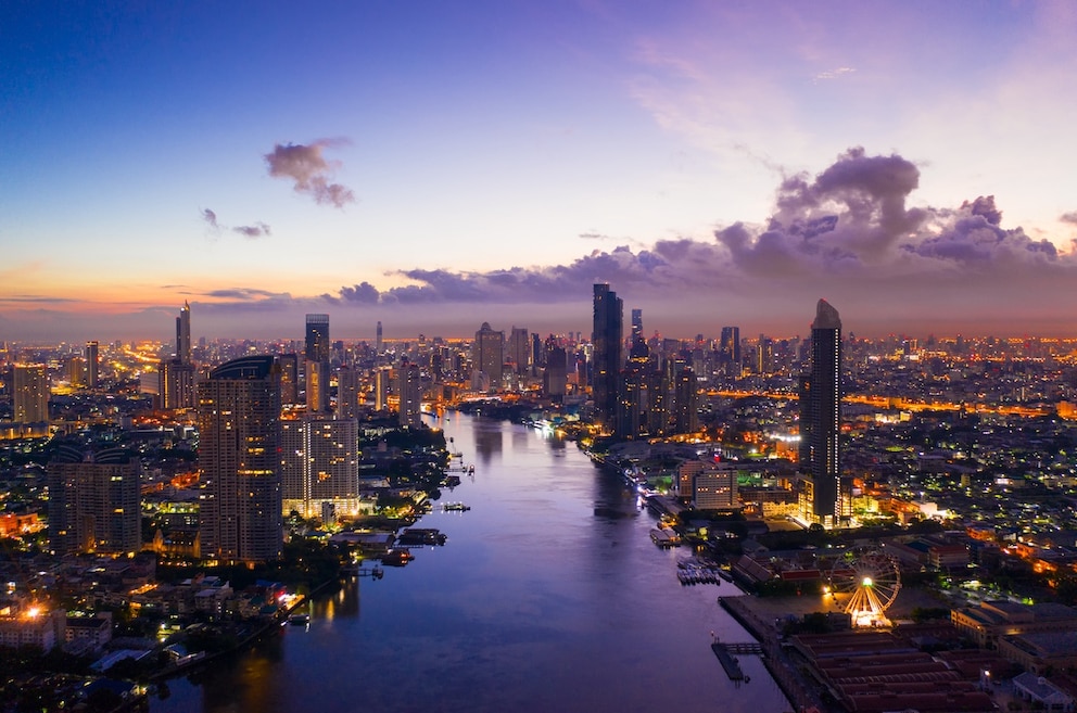 Bangkok unter 30