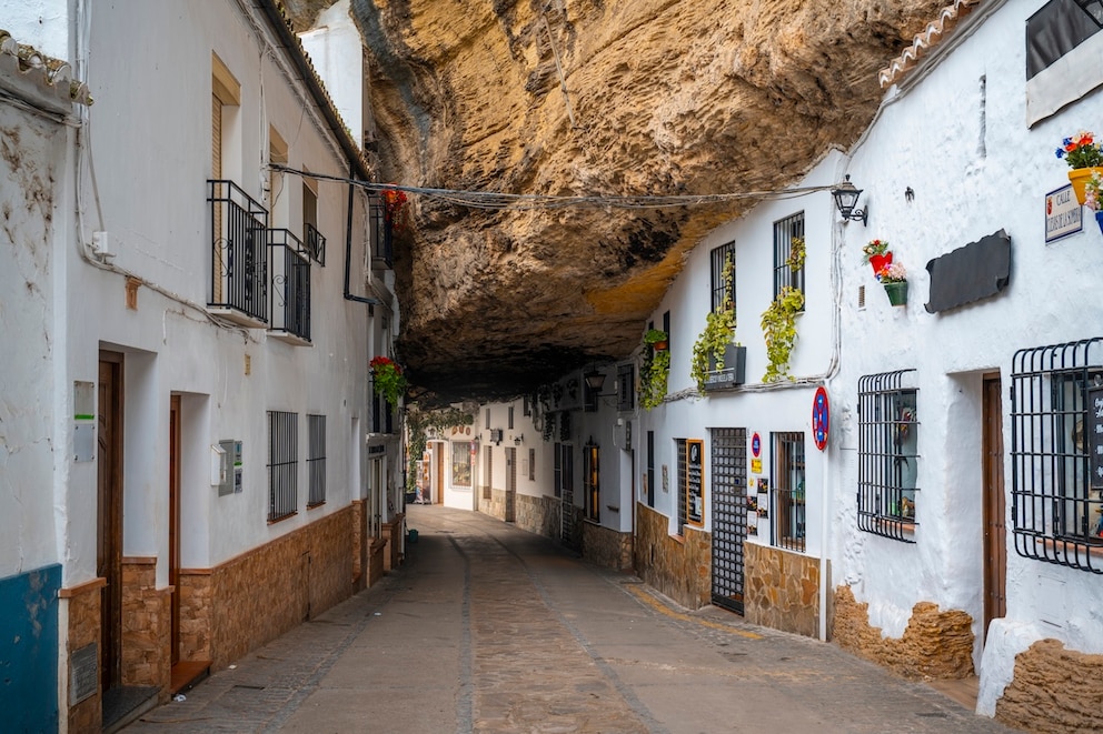 Setenil de las Bodegas