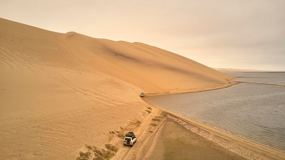 4-Wheel-Drive in Iona National Park, Angola