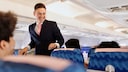 Flugbegleitet sind beim Boarding unbezahlt &ndash; und trotzdem stets freundlich