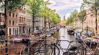 Amsterdam ist eine Stadt wie aus dem Bilderbuch – jetzt klagen die Bürger gegen ihre Regierung wegen Massentourismus