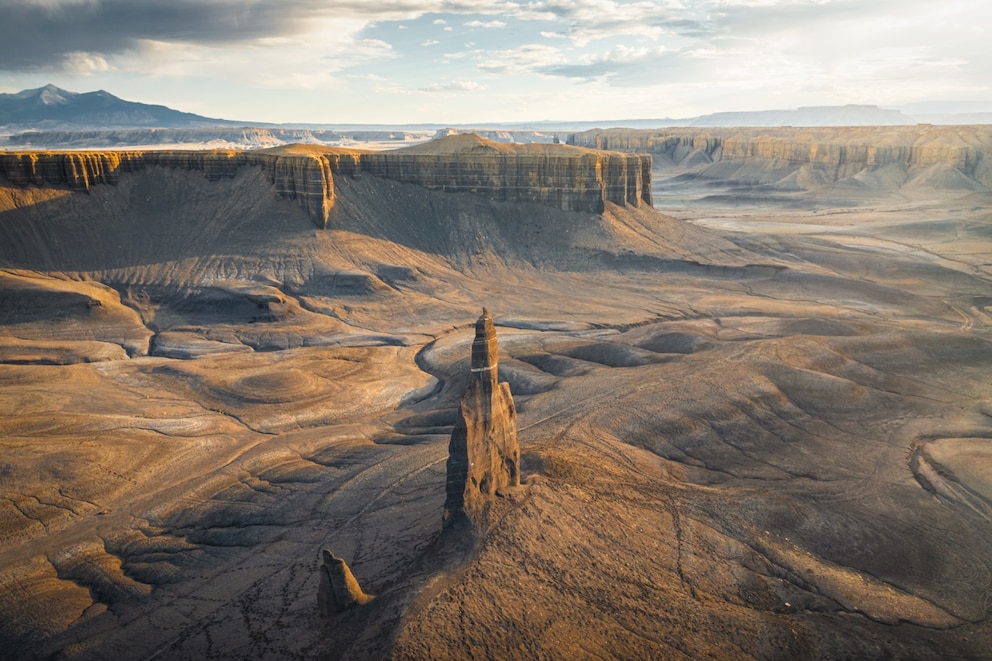&bdquo;Monument of a Forgotten Era&ldquo; von Carlo Alberto Conti