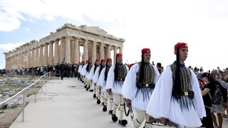 Akropolis ohne Baugerüst