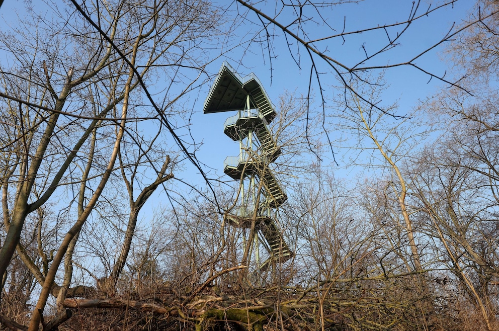 'Wobble Tower' in Rosental Park in Leipzig