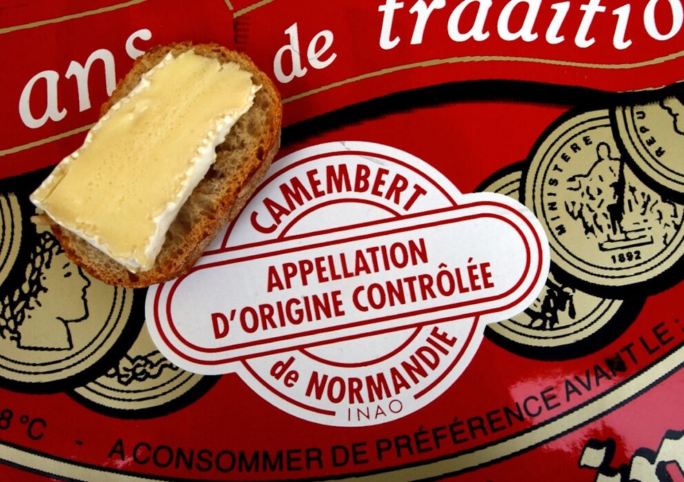 Camembert village