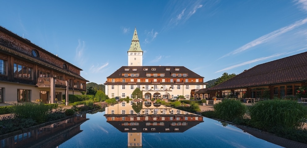 Schloss Elmau hat vom Guide Michelin 3 Keys erhalten, eine besondere Auszeichnung f&uuml;r Hotels