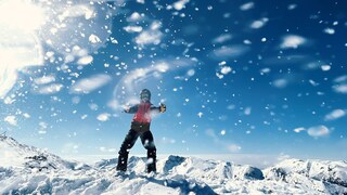 Skifahrer in Borowez in Bulgarien