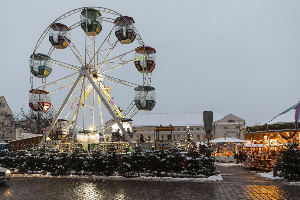 Christmas magic on the UNESCO market square: Between brick Gothic and festive lights, Wismar shows its Hanseatic winter side