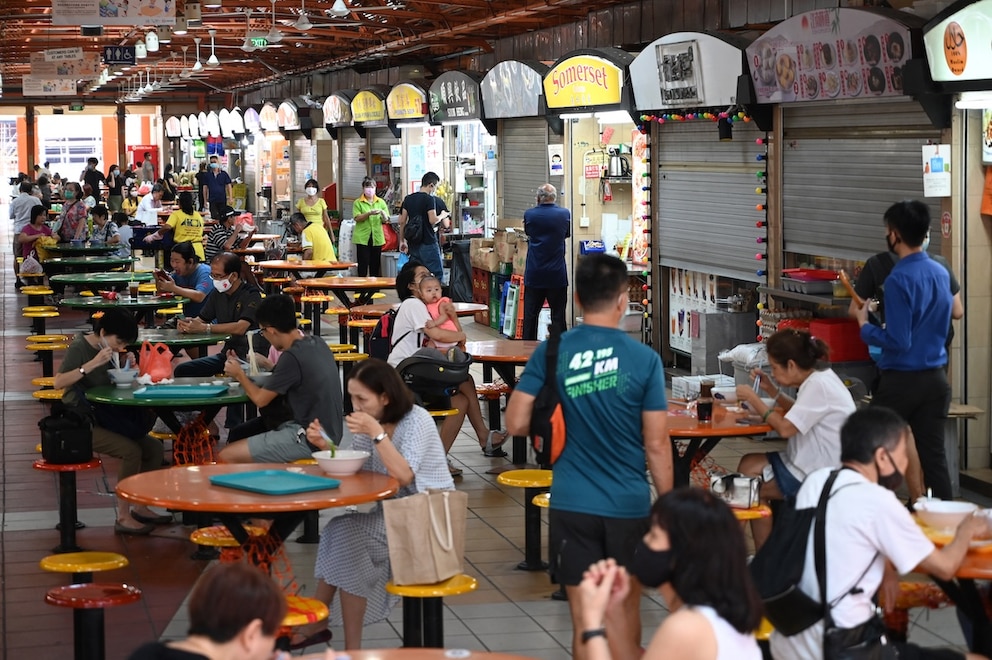 Das Maxwell Food Centre geh&ouml;rt zu den beliebtesten Streetfood-Hallen in Singapur
