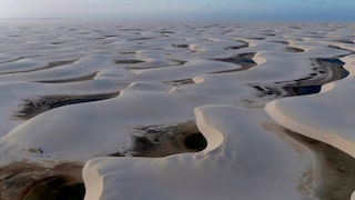 Die Dünenlandschaft Lençois Maranhenses im Norden Brasiliens ist spektakulär