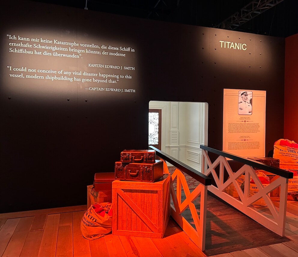 Titanic exhibition experience report