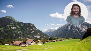 TRAVELBOOK-Autor Robin Hartmann sammelte in jungen Jahren skurrile Erfahrungen als Animateur