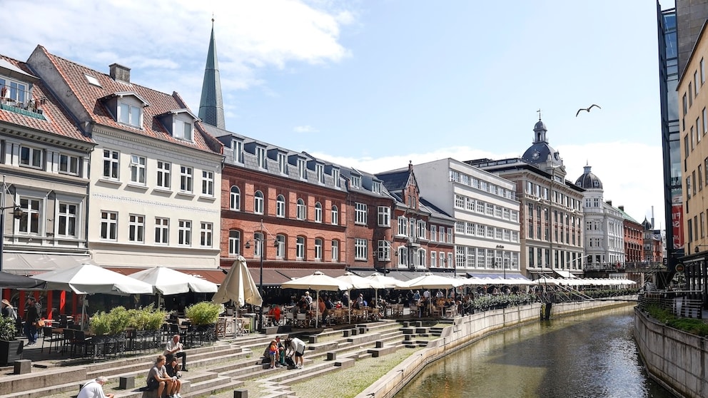 Mit seinen verwinkelten Gassen und gemütlichen Cafés ist Aarhus eine Alternative zu Kopenhagen