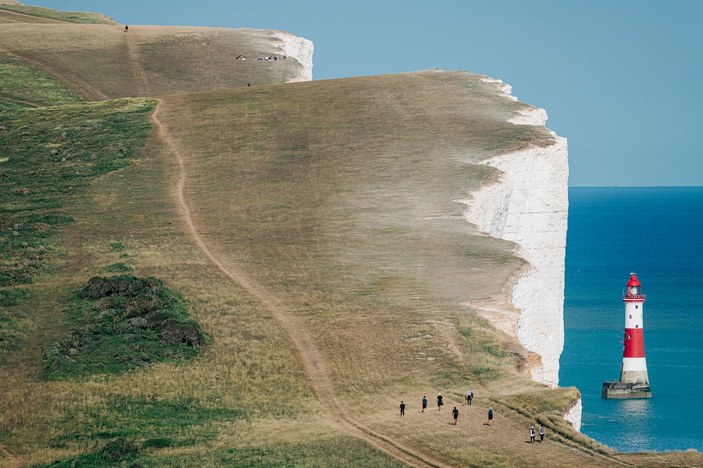 Der Wanderweg f&uuml;hrt auch an den ber&uuml;hmten Klippen Seven Sisters entlang