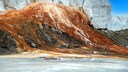 Die sogenannten Blood Falls am Tyler-Gletscher in der Ostantarktis