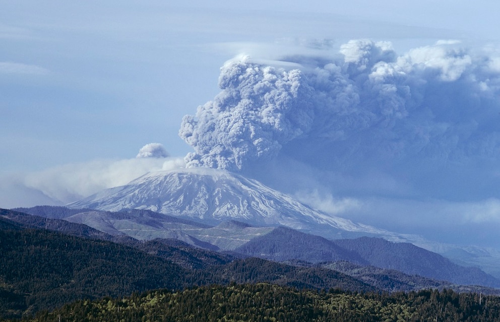 Mount St. Helens